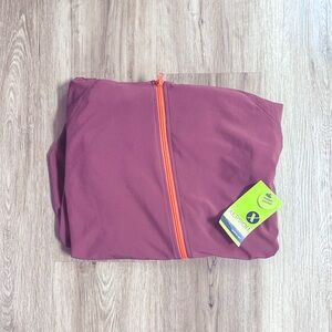 Xersion ZipUp Jacket 🏷️